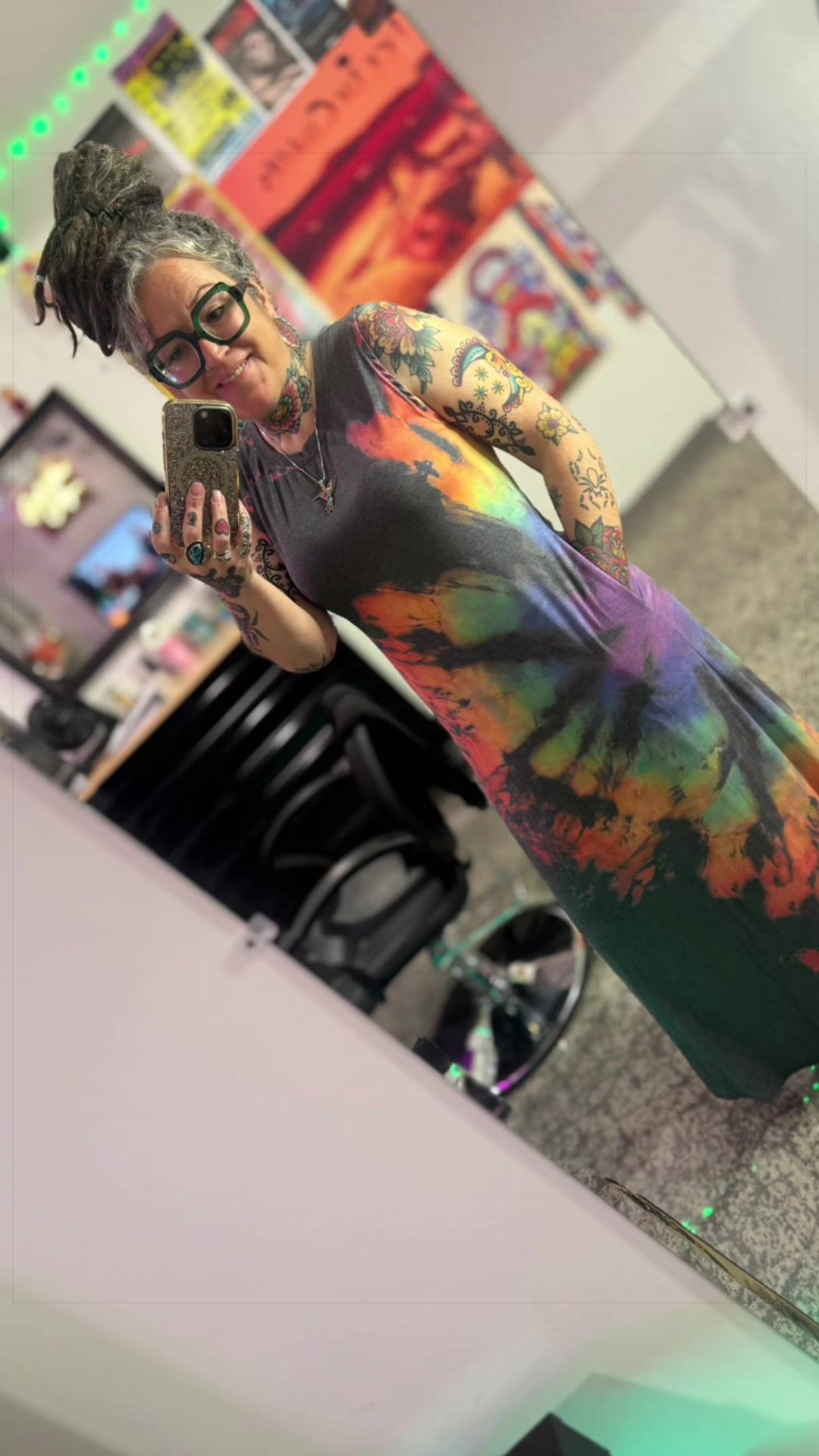 @HollyLocks