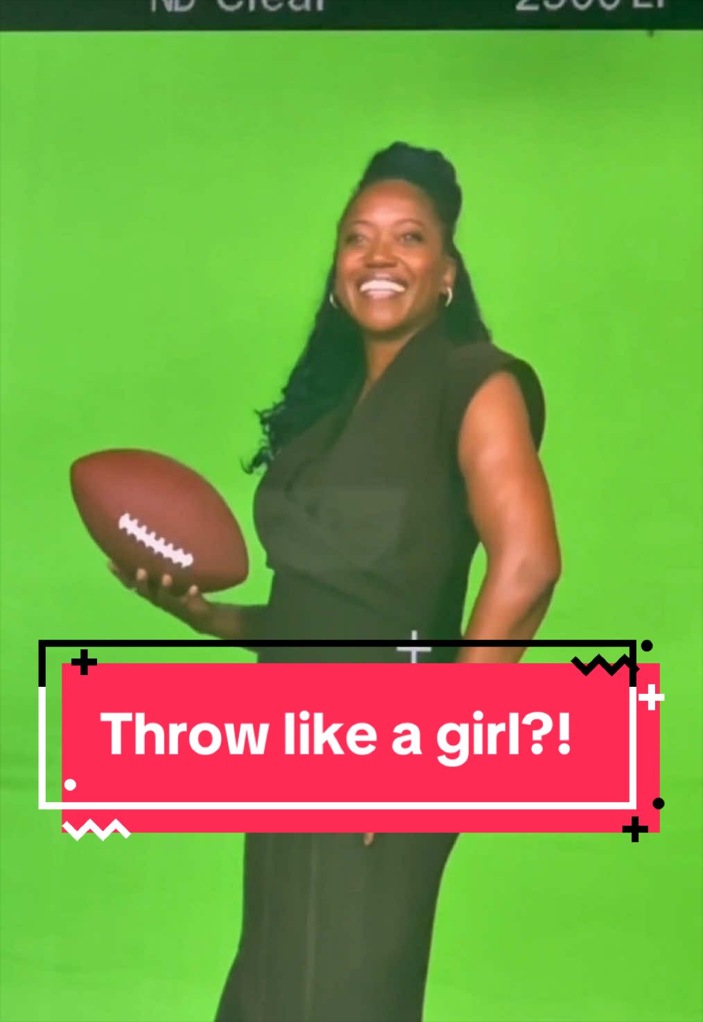 @Erika Alexander
