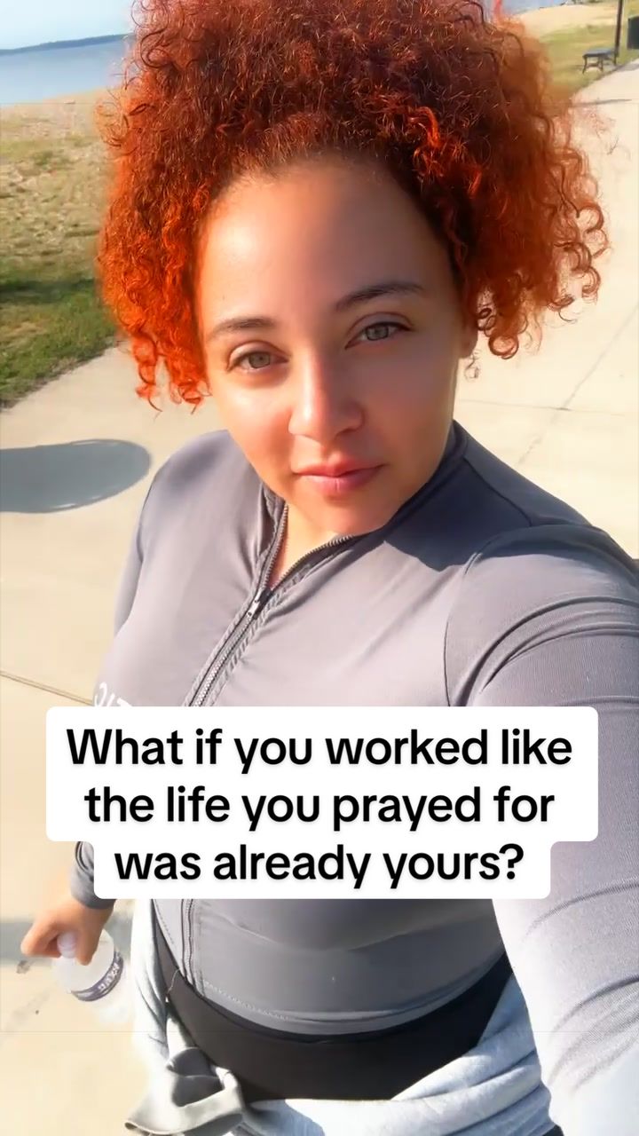 @dreamiigoddess