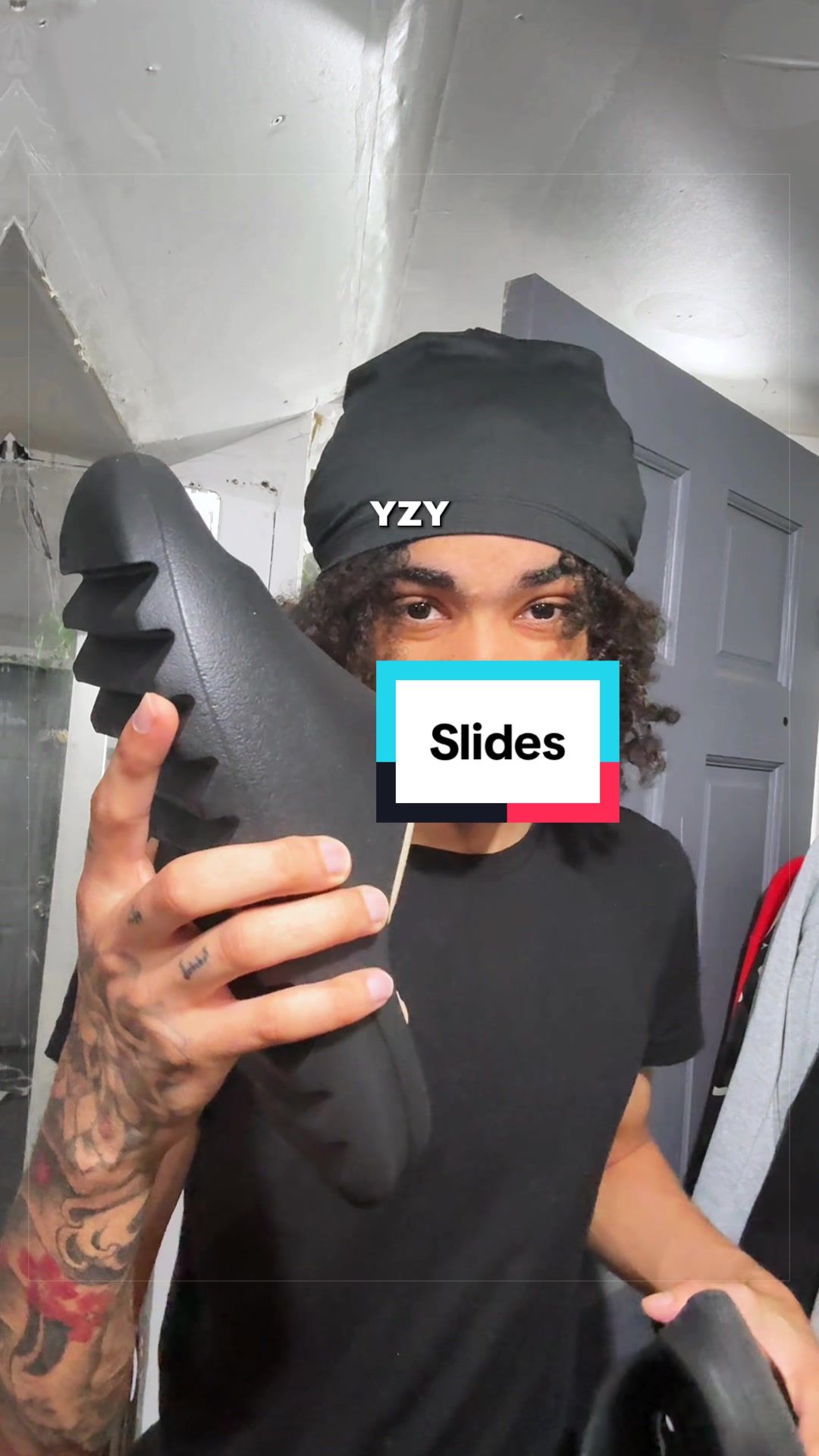 @C4j