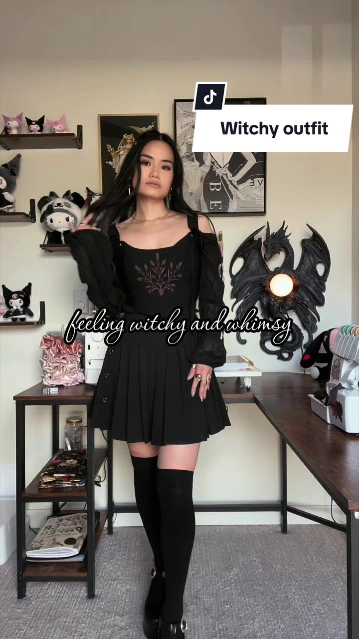 @Lynn 𓆩🖤𓆪