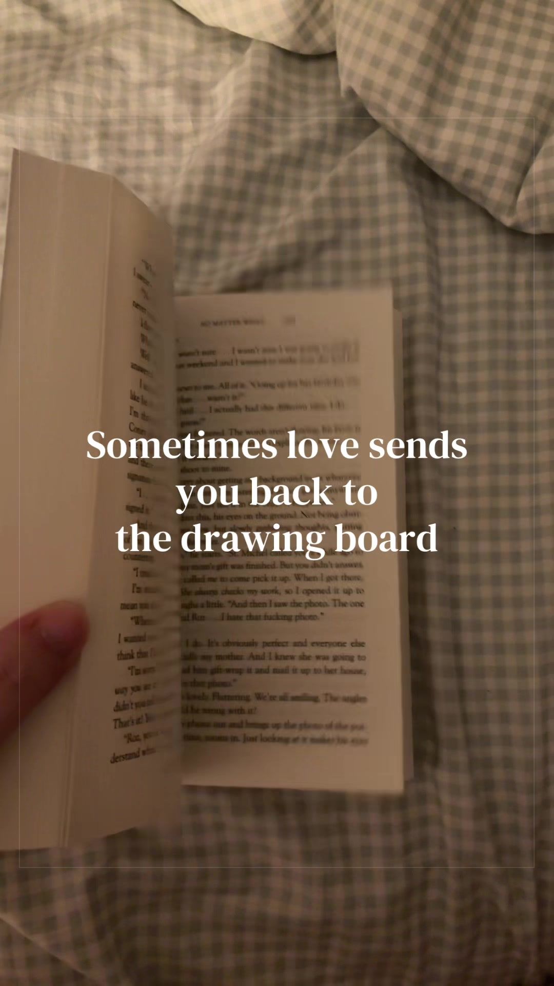 @Nicole 🌸📚