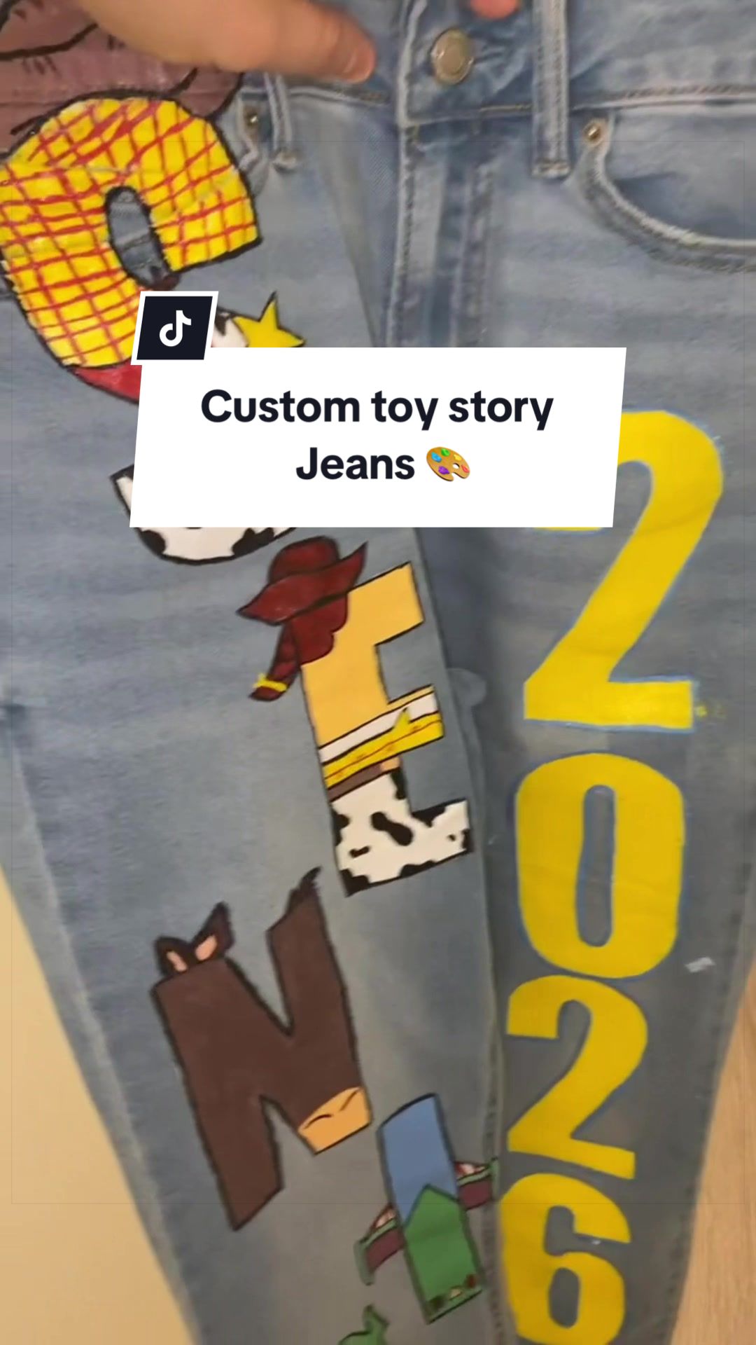 @_les_customs