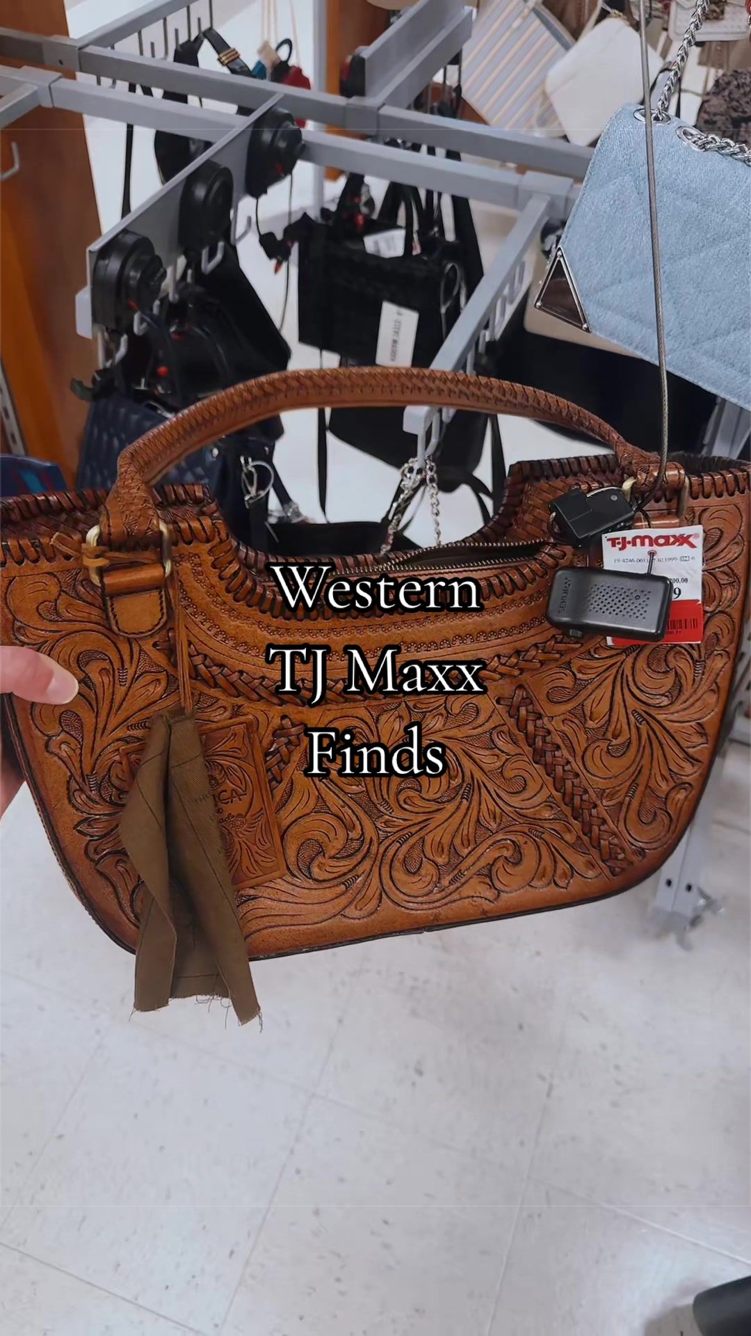 @✨Kaylee’s Western Finds✨