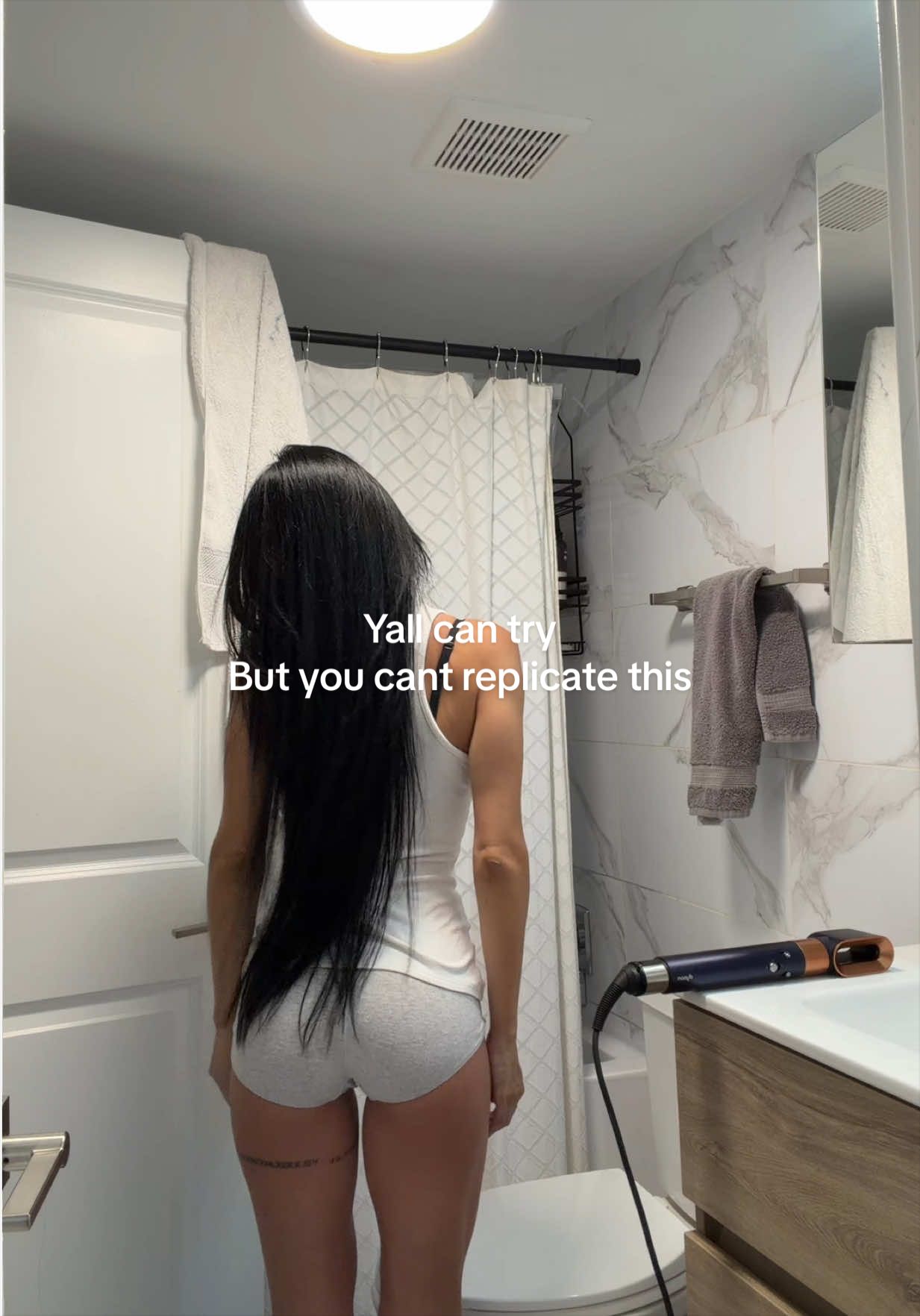 @latinakoukla
