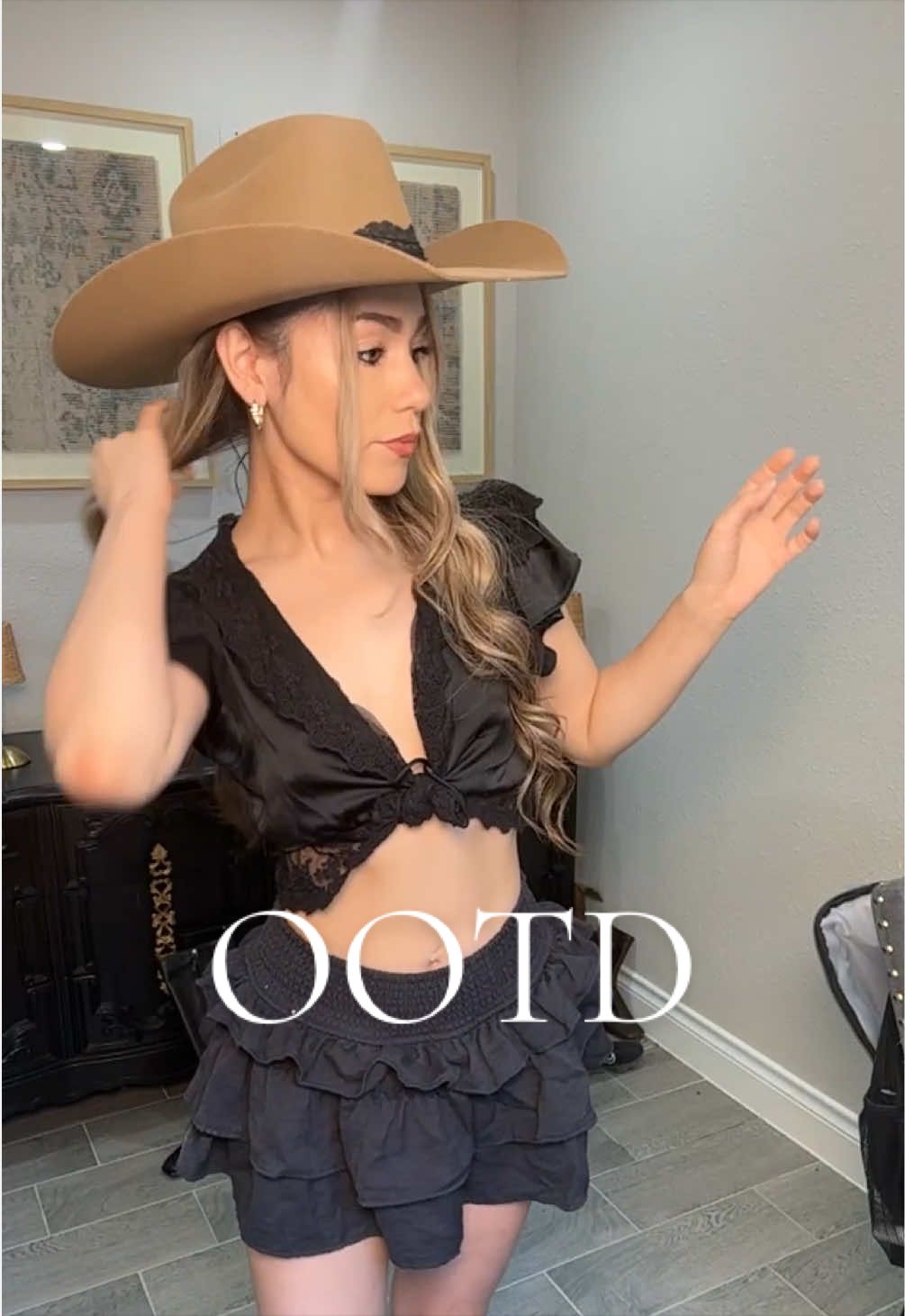 @briannalaurae