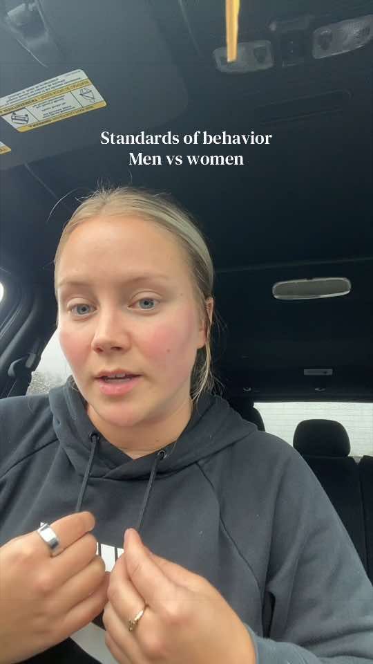 @caitiebrown