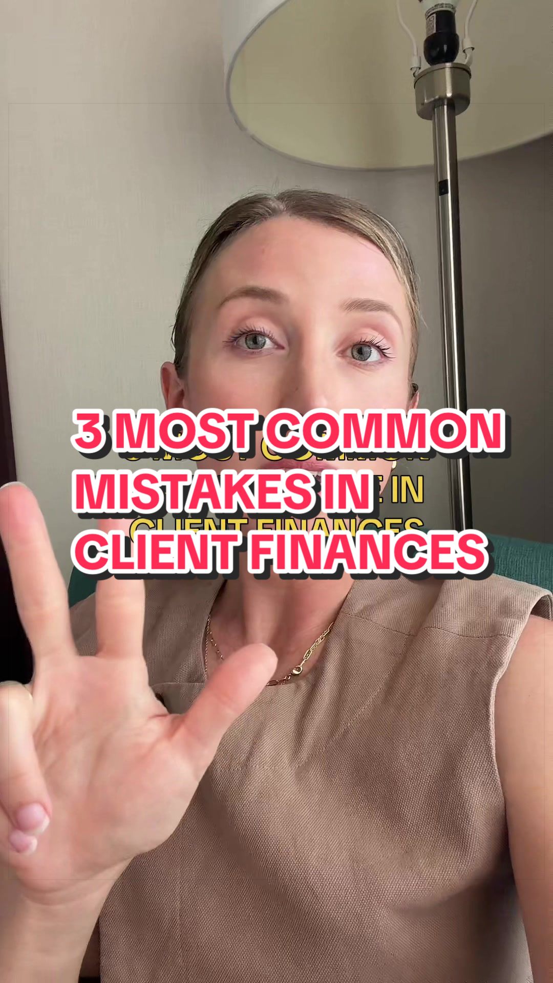 @Rachael | Travel & Money Tips