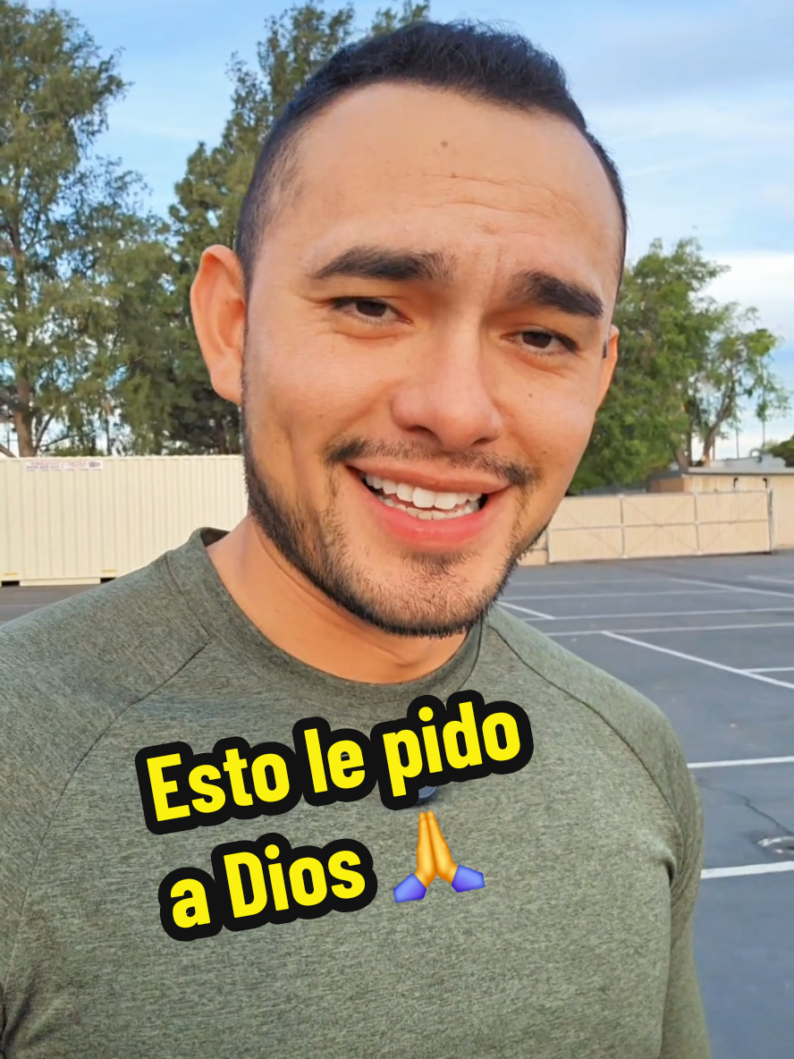 @Alex Uriostegui