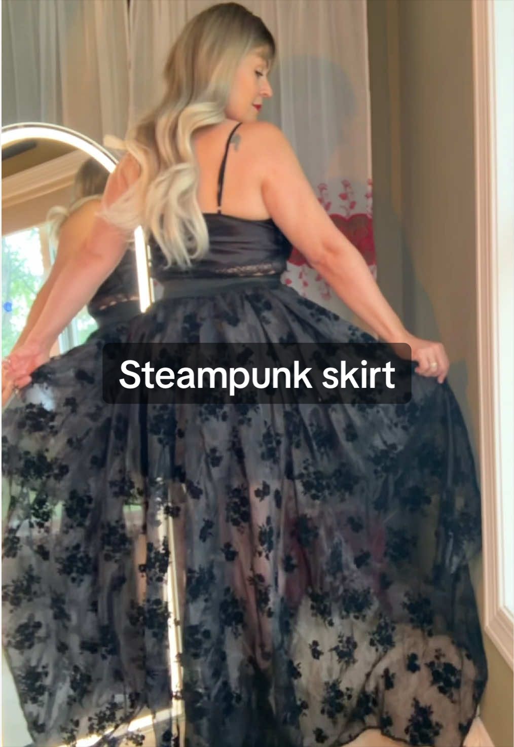 @𝑴𝒆𝒍𝒍𝒂 𝑬𝒏𝒄𝒉𝒂𝒏𝒕𝒆𝒅