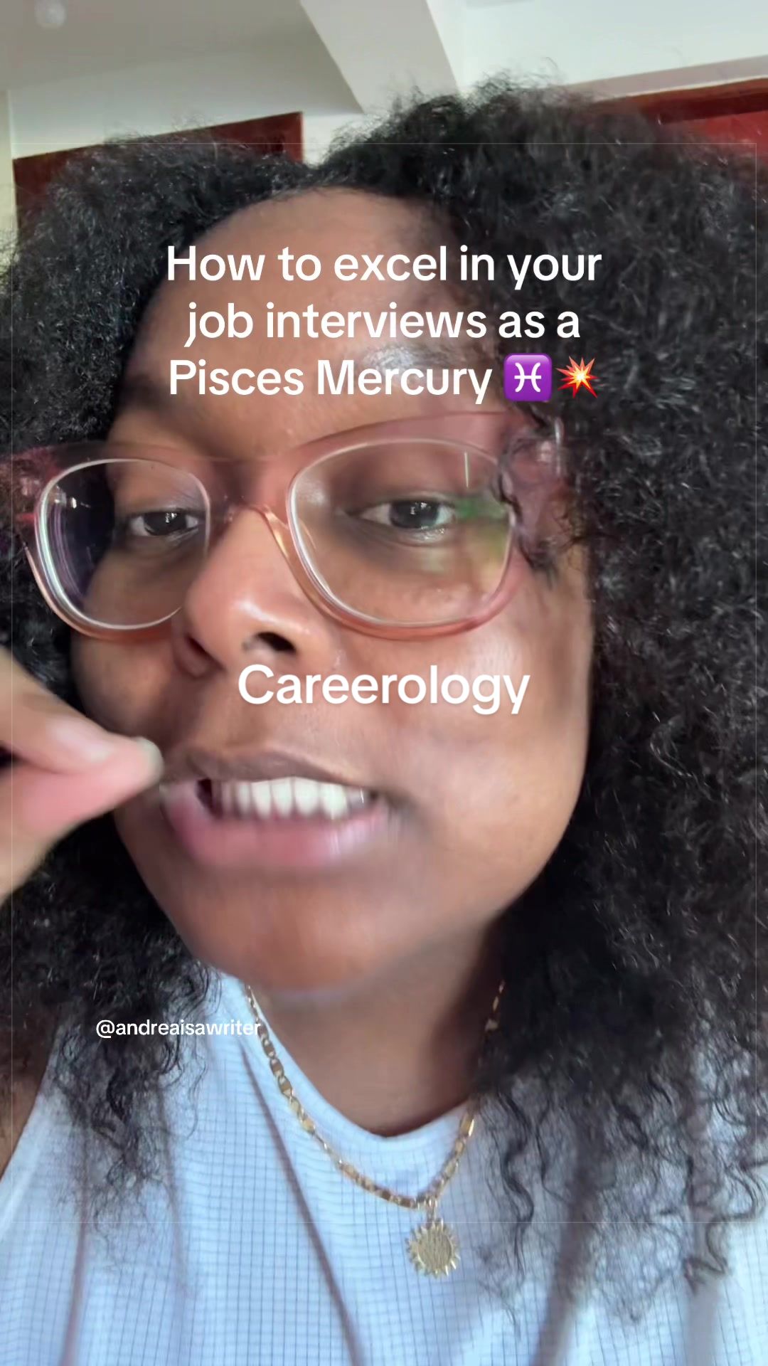 @The Career Priestess🌙