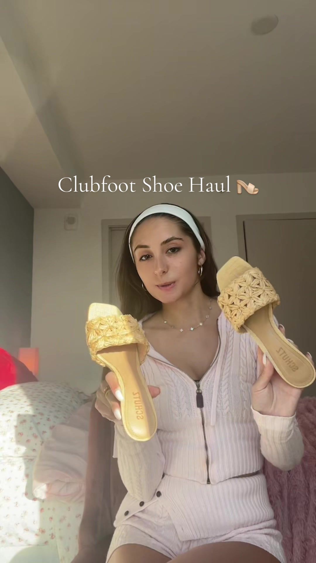 @KellyaHarris