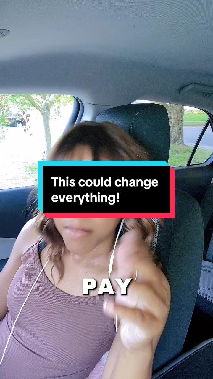 @Adrienne-Mom_The Money Builder