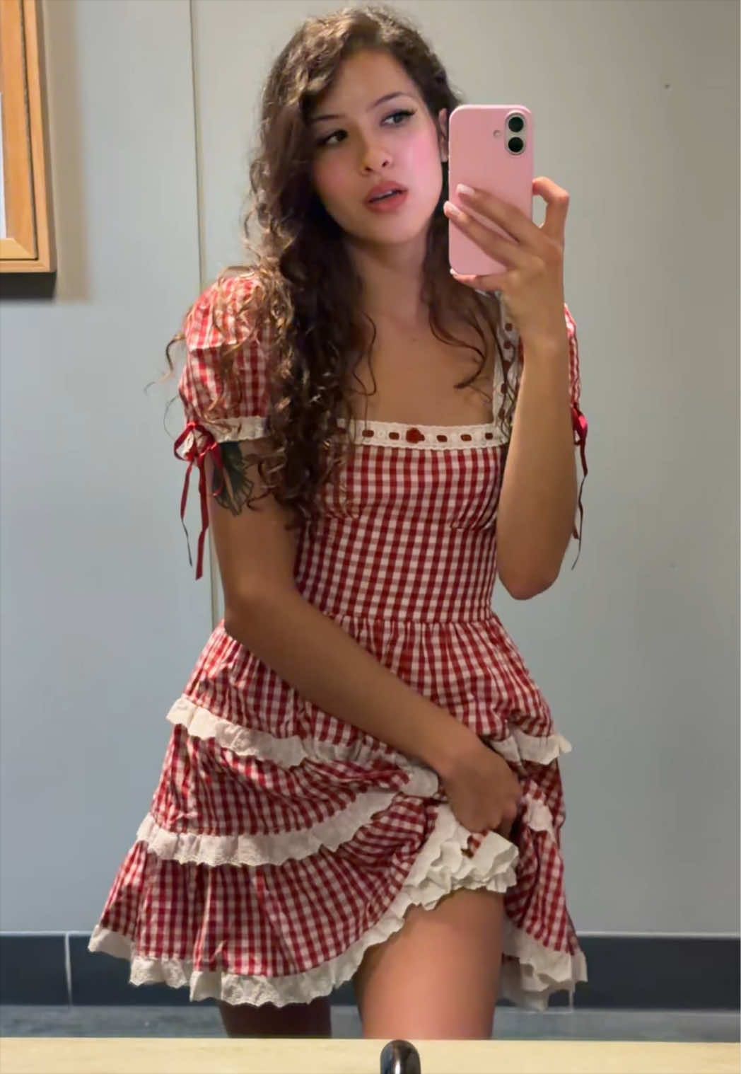 @sarahlovesbananas