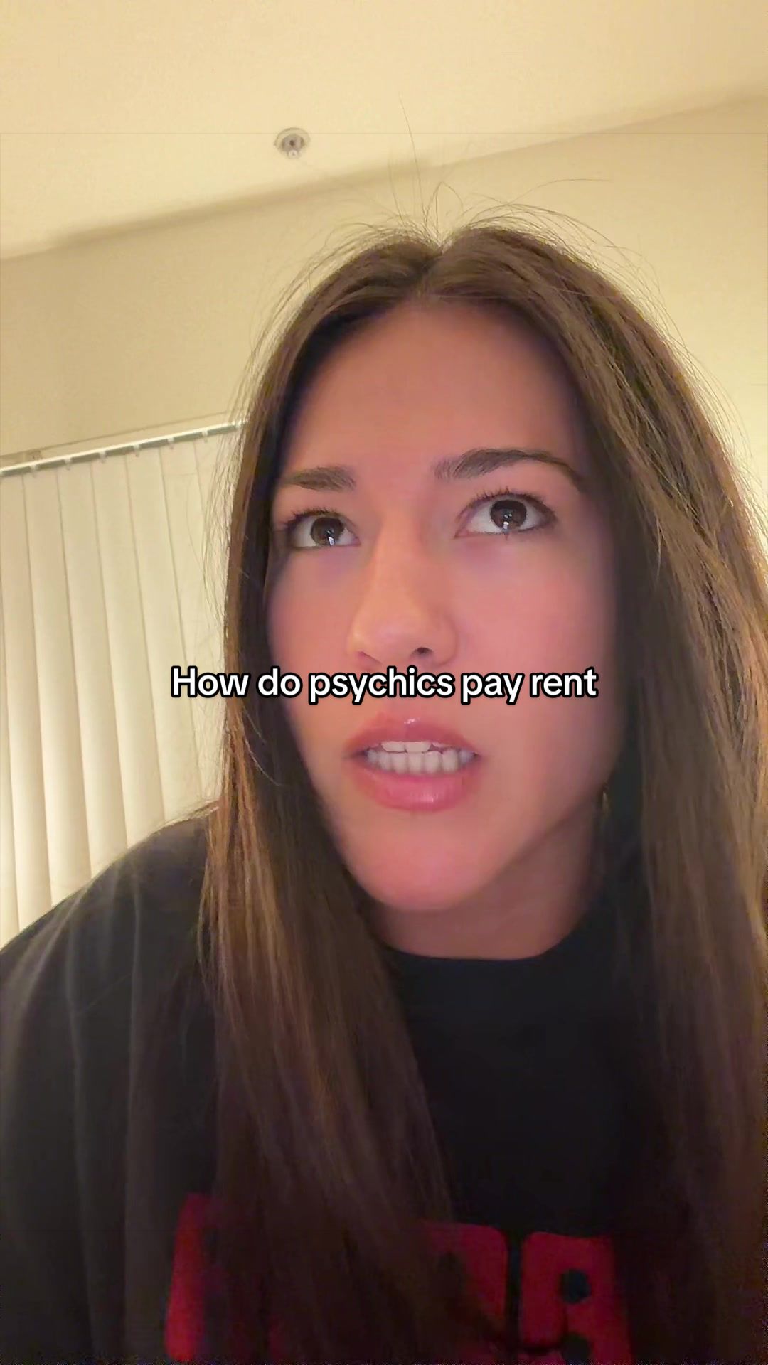 @izzzyeyre