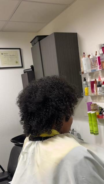 @OOOBEEXZY | DC HAIRSTYLIST