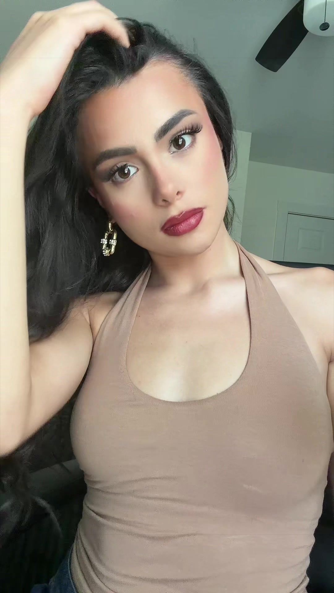 @Britthany Marroquín
