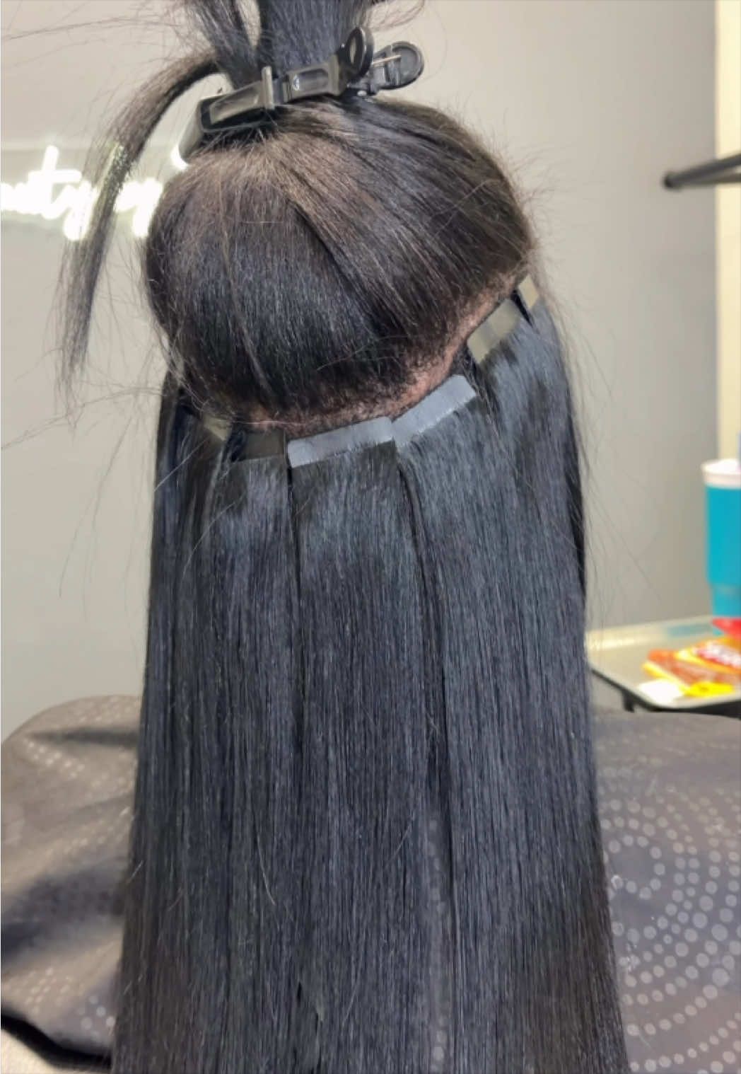 @Janessa | Vegas Hairstylist