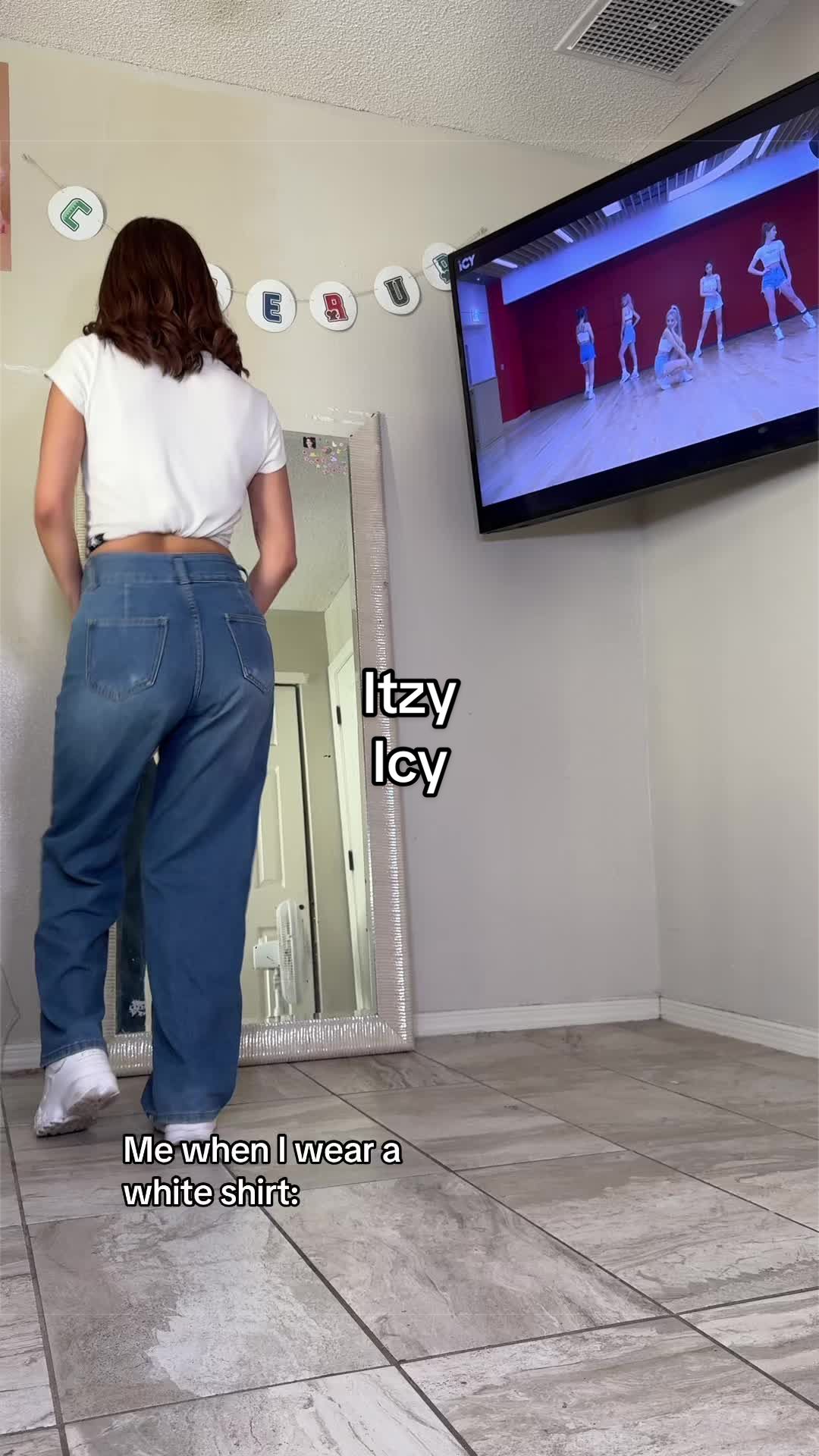 @𝓪𝓻𝓵𝓮𝓷𝓮