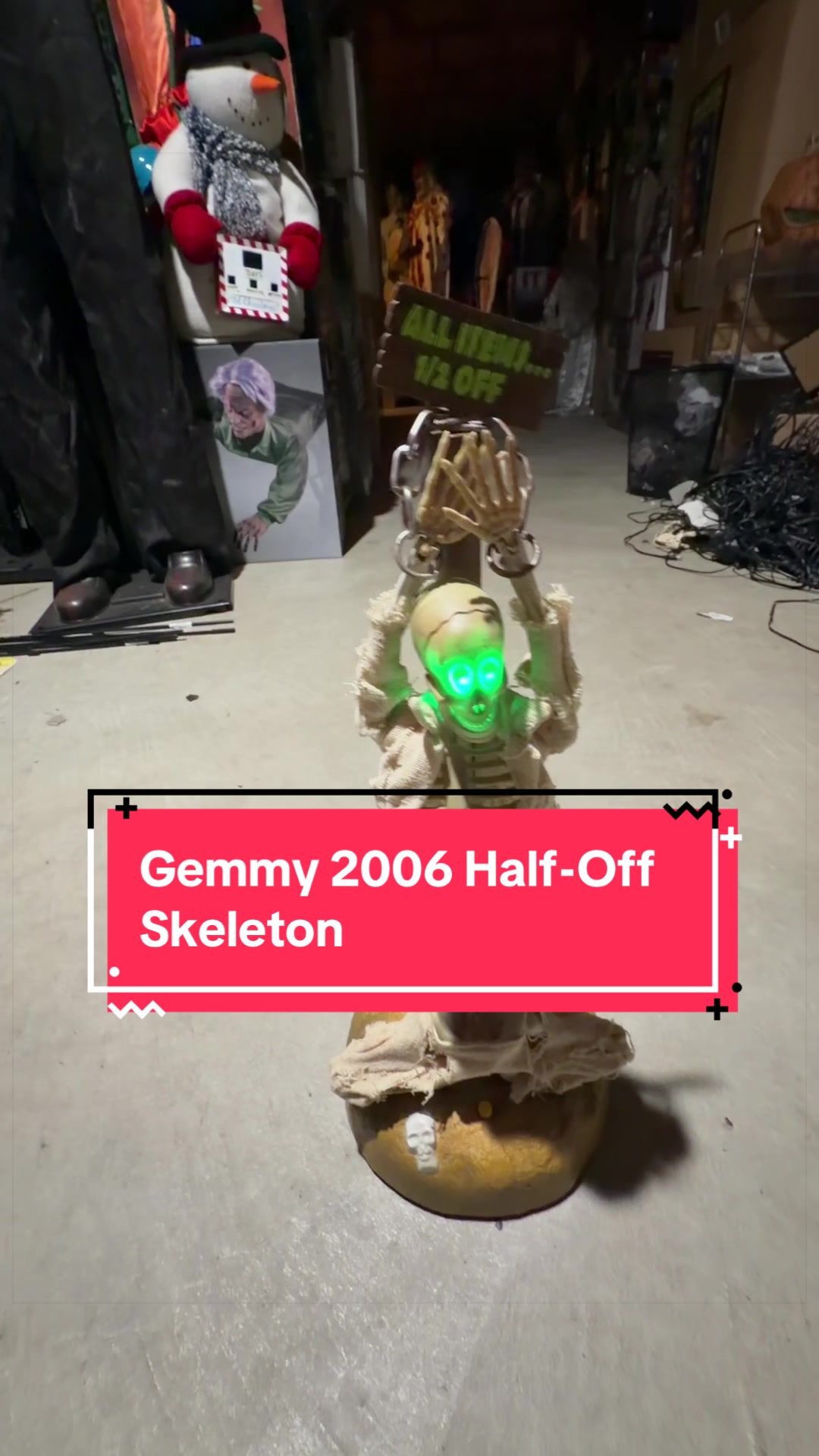 @Deezanimatronics