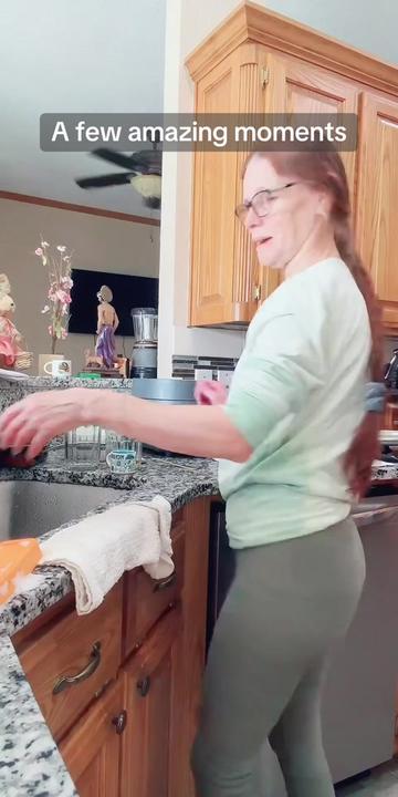 @llaremyyy24🧚🏻♀️🐛🇨🇺dance