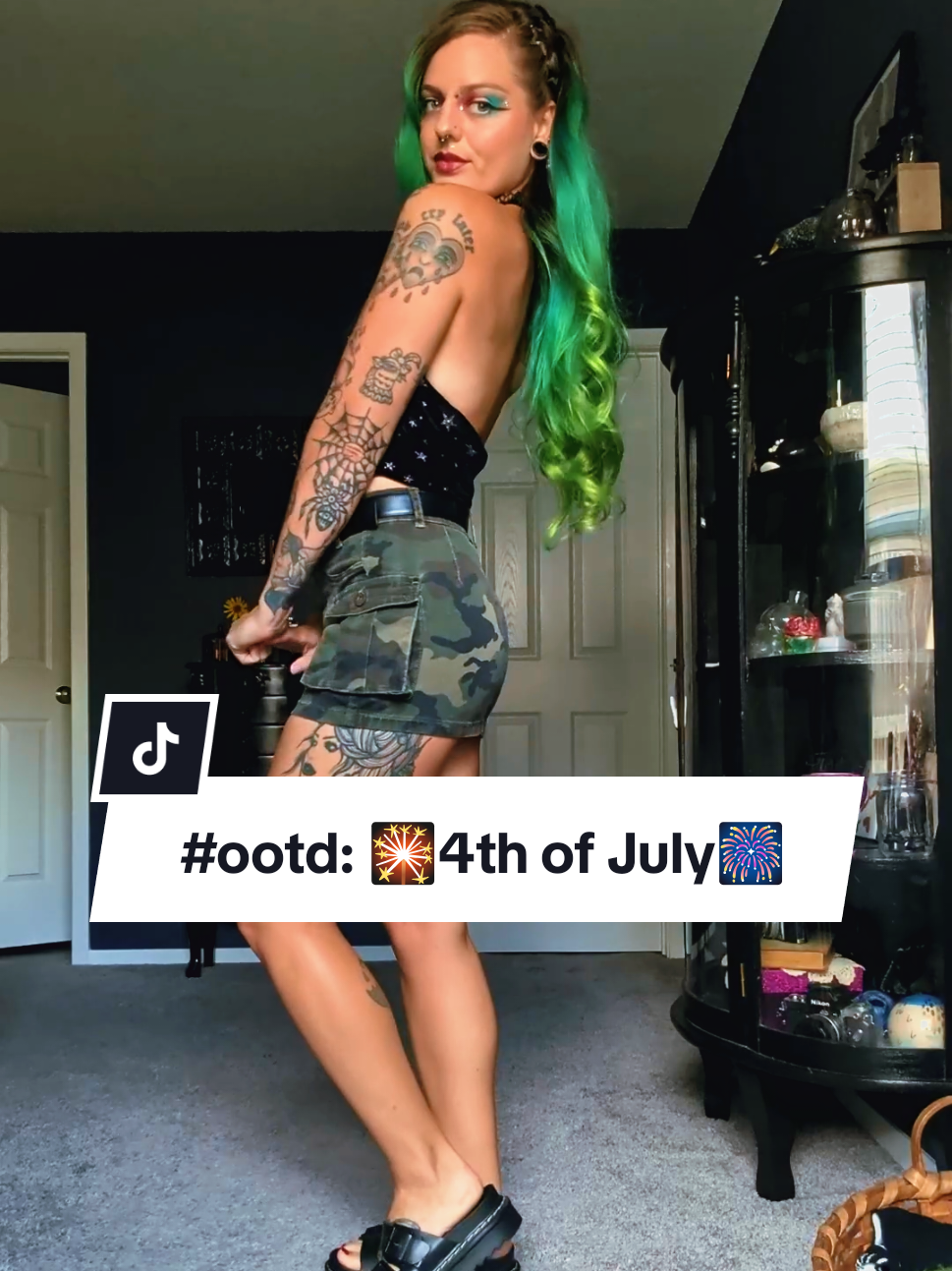 @𝓥𝓮𝓷𝓾𝓼 𝓝𝓸𝓬𝓽𝓾𝓻𝓷𝓮