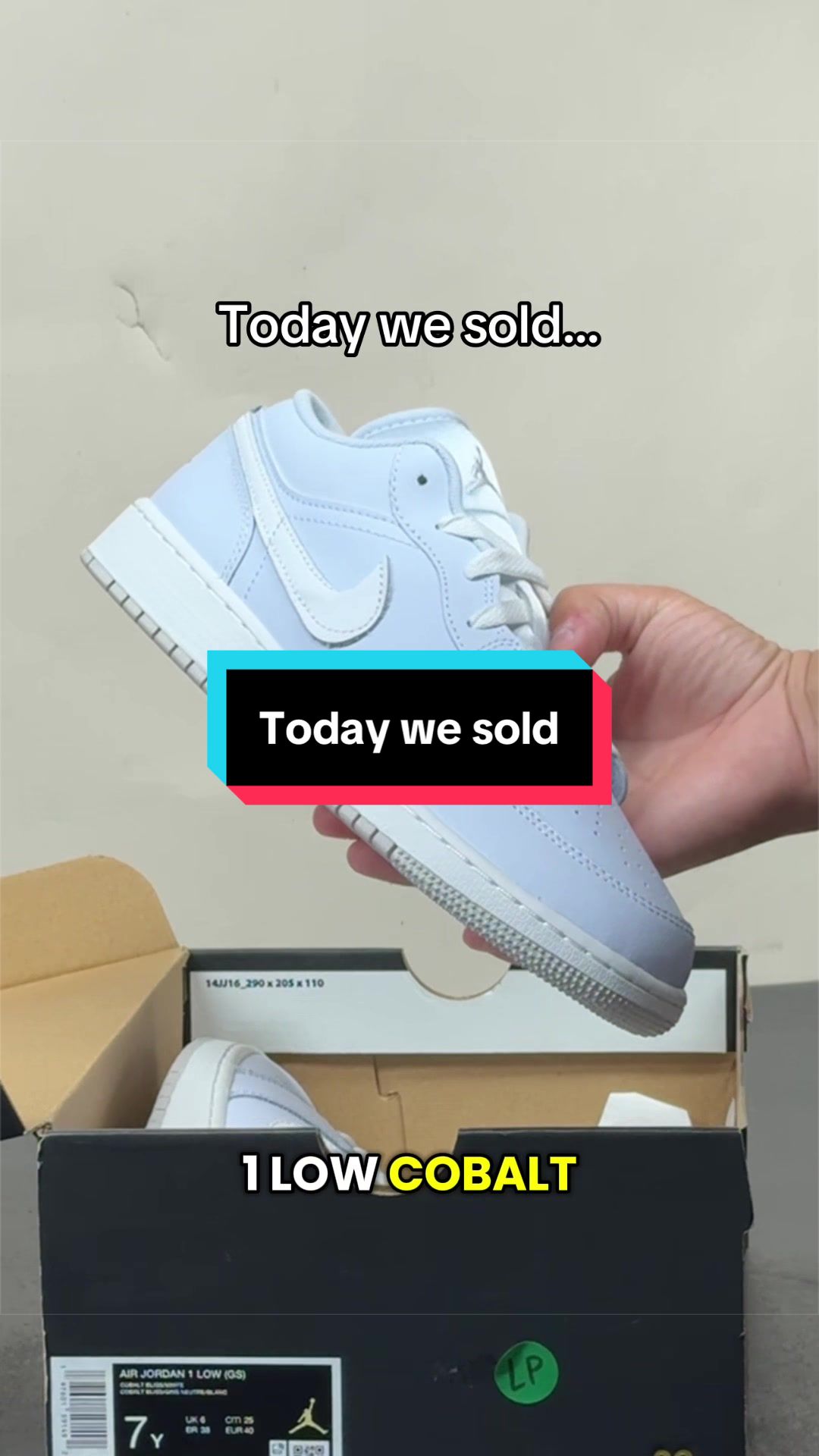 @isneaks - Sneakers for all