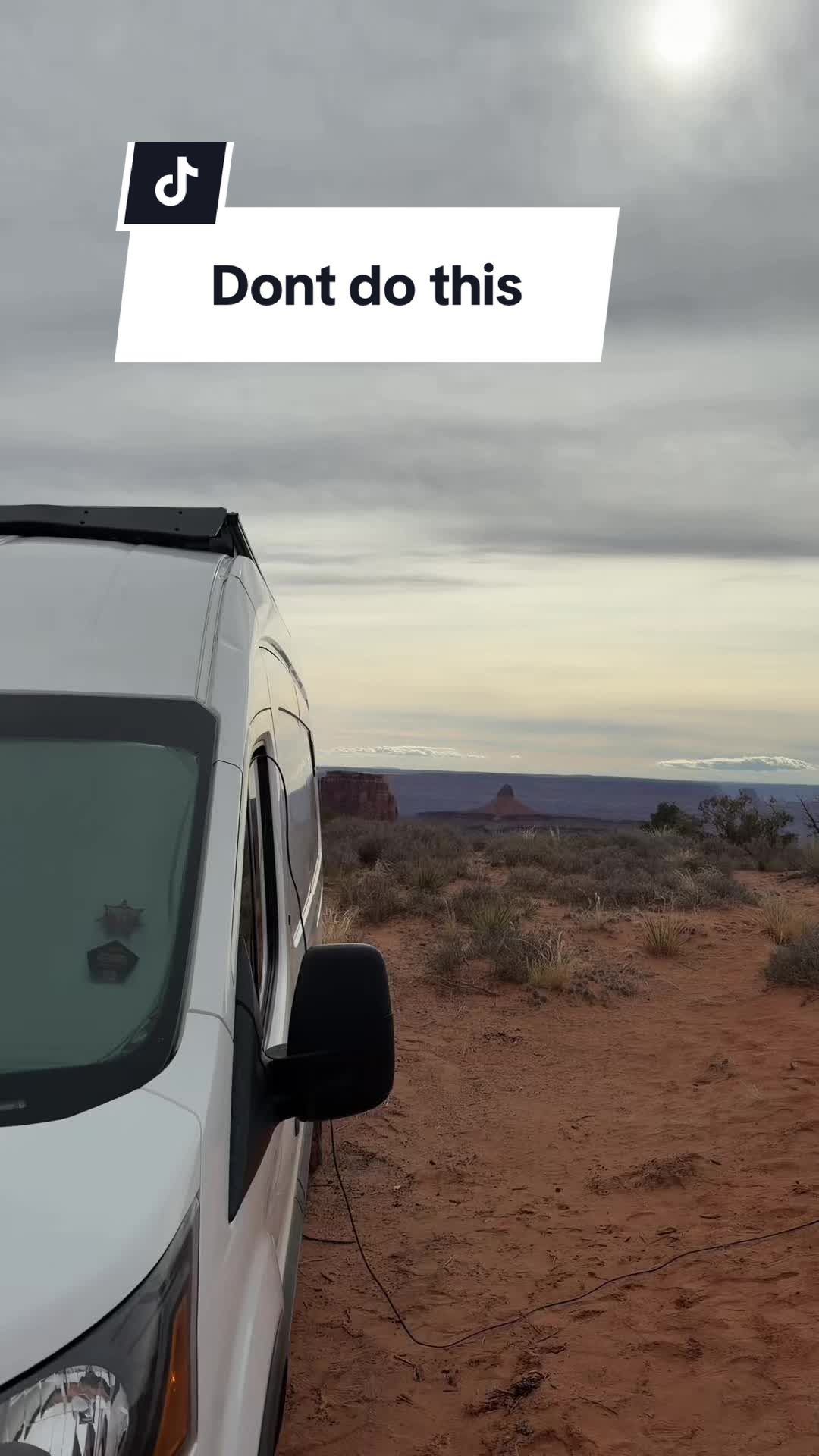 @Bee Bing | Artist | VanLife