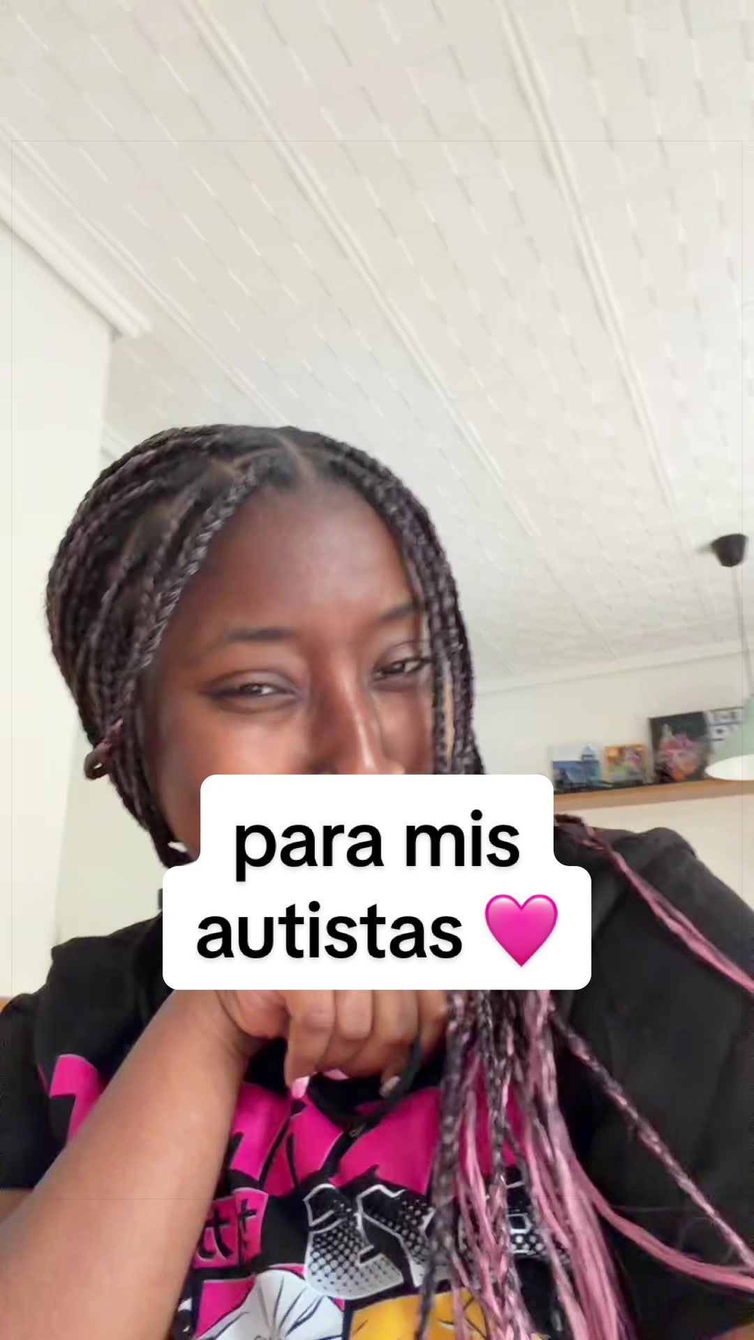 @Chris✨ @vivalachris_