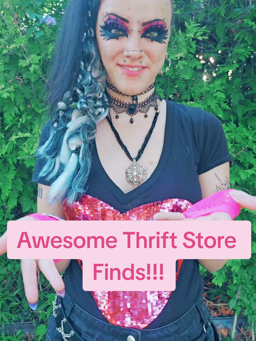@🌈𝓒𝓵𝓪𝔀𝓮𝓭 𝓑𝓮𝓪𝓾𝓽𝔂🌈
