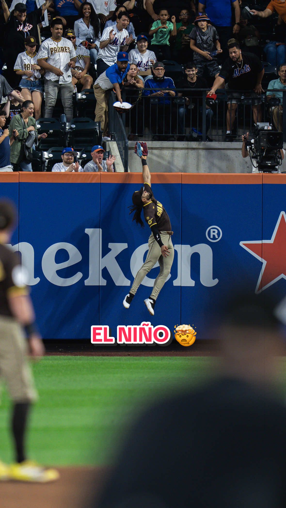 @Padres