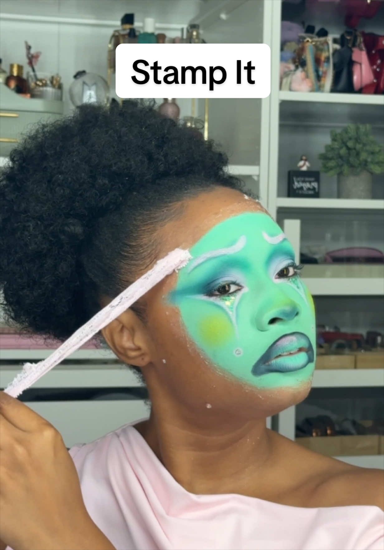@BeatsByDeb