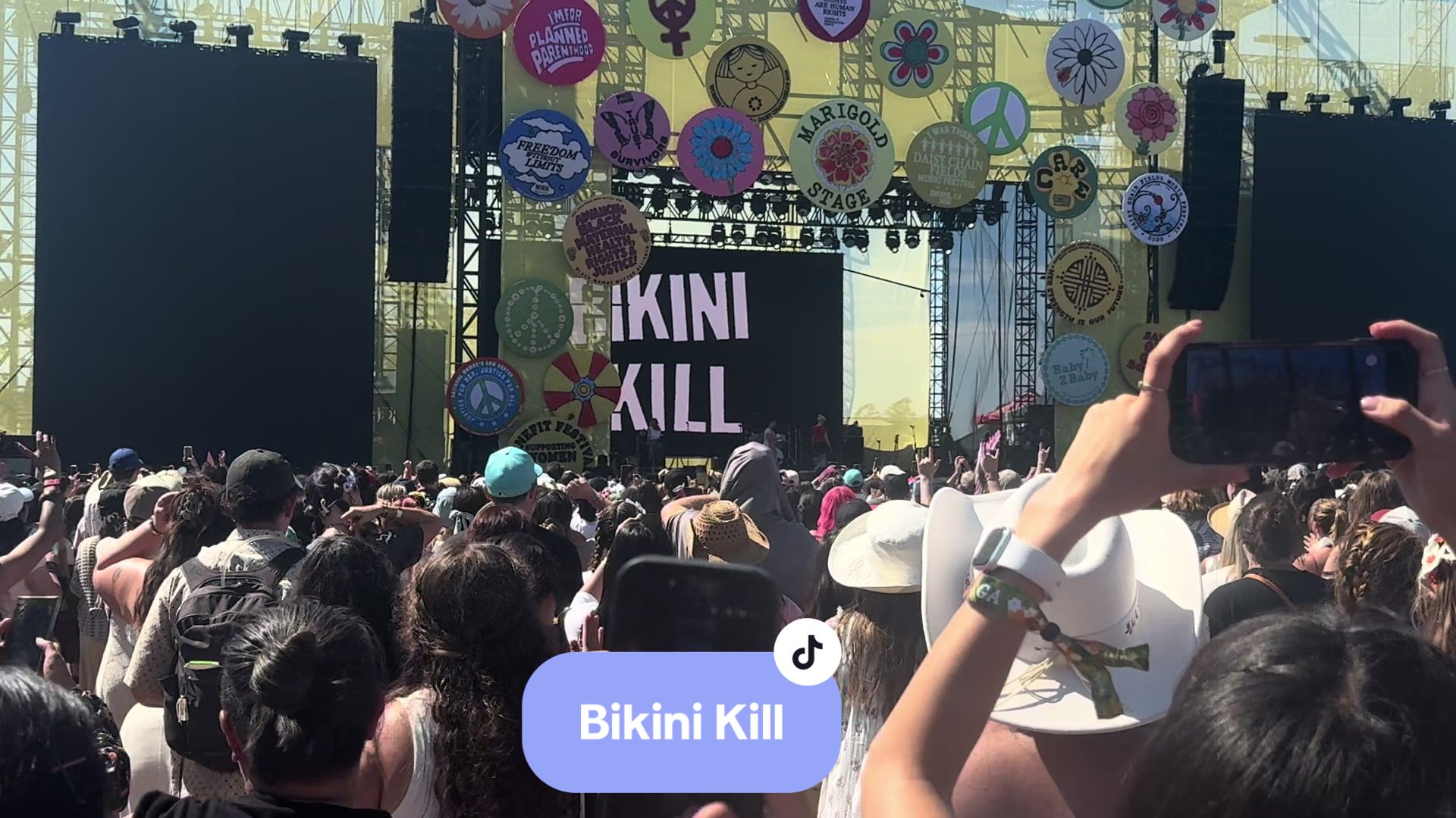 @Jen | Swiftie News