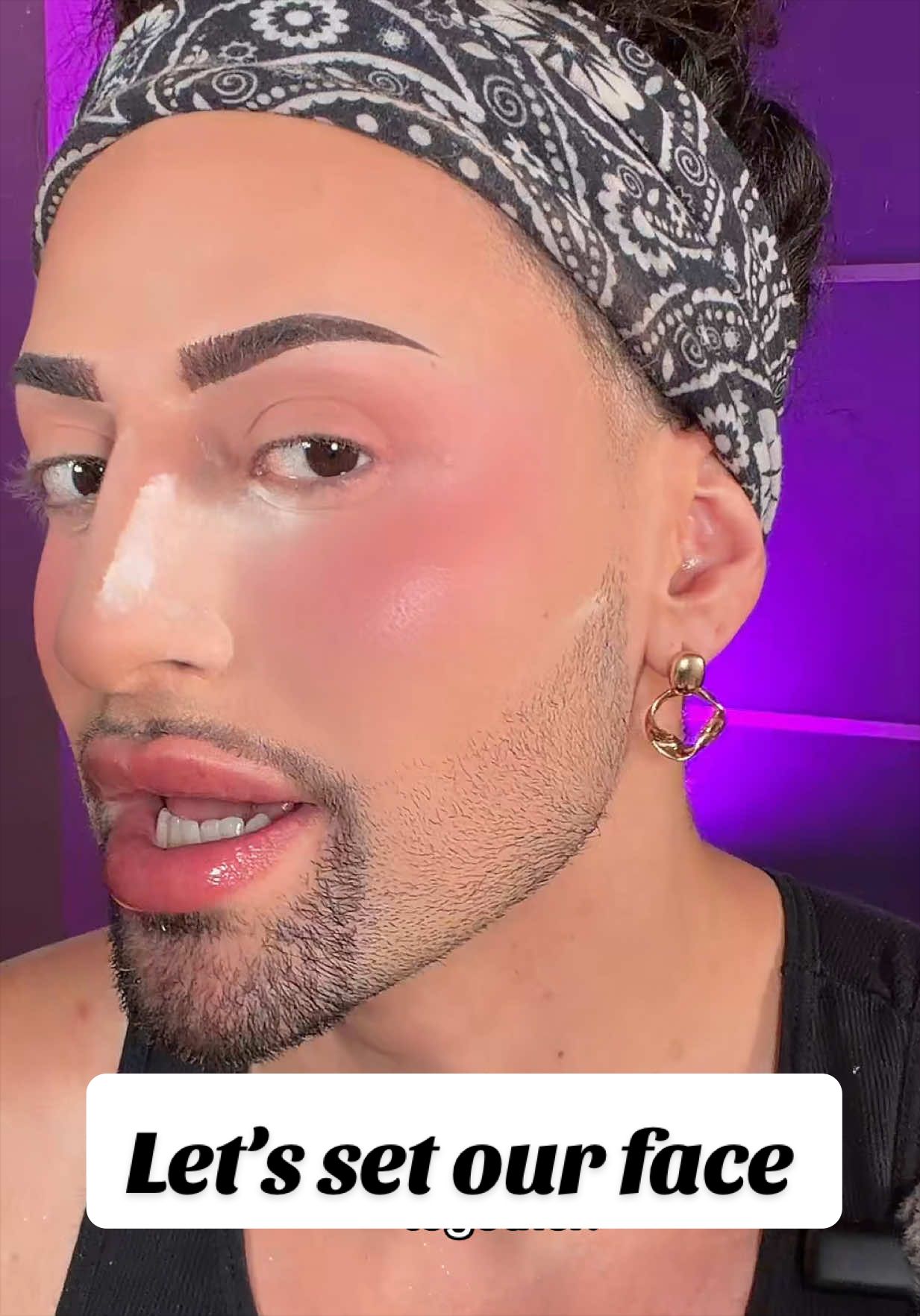 @khrisskontours