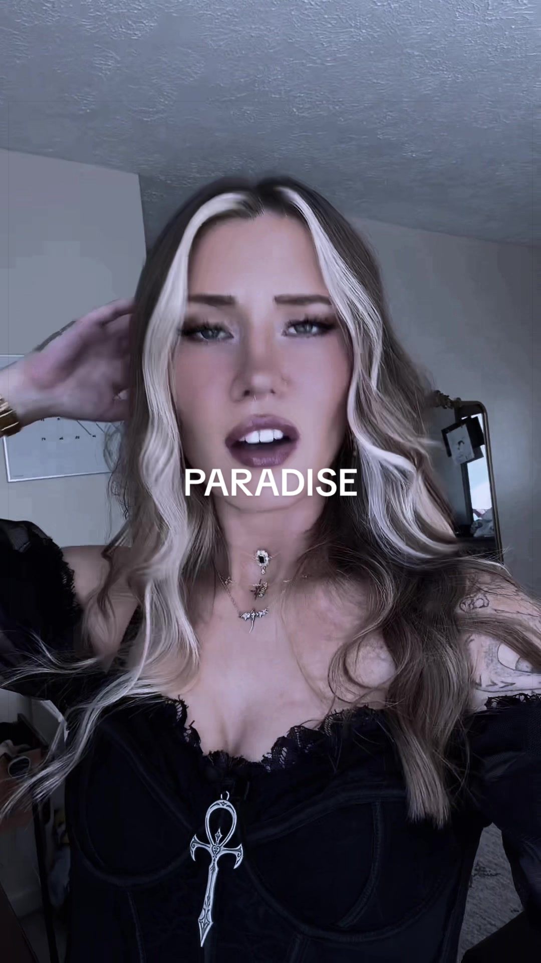 @Taylor✨