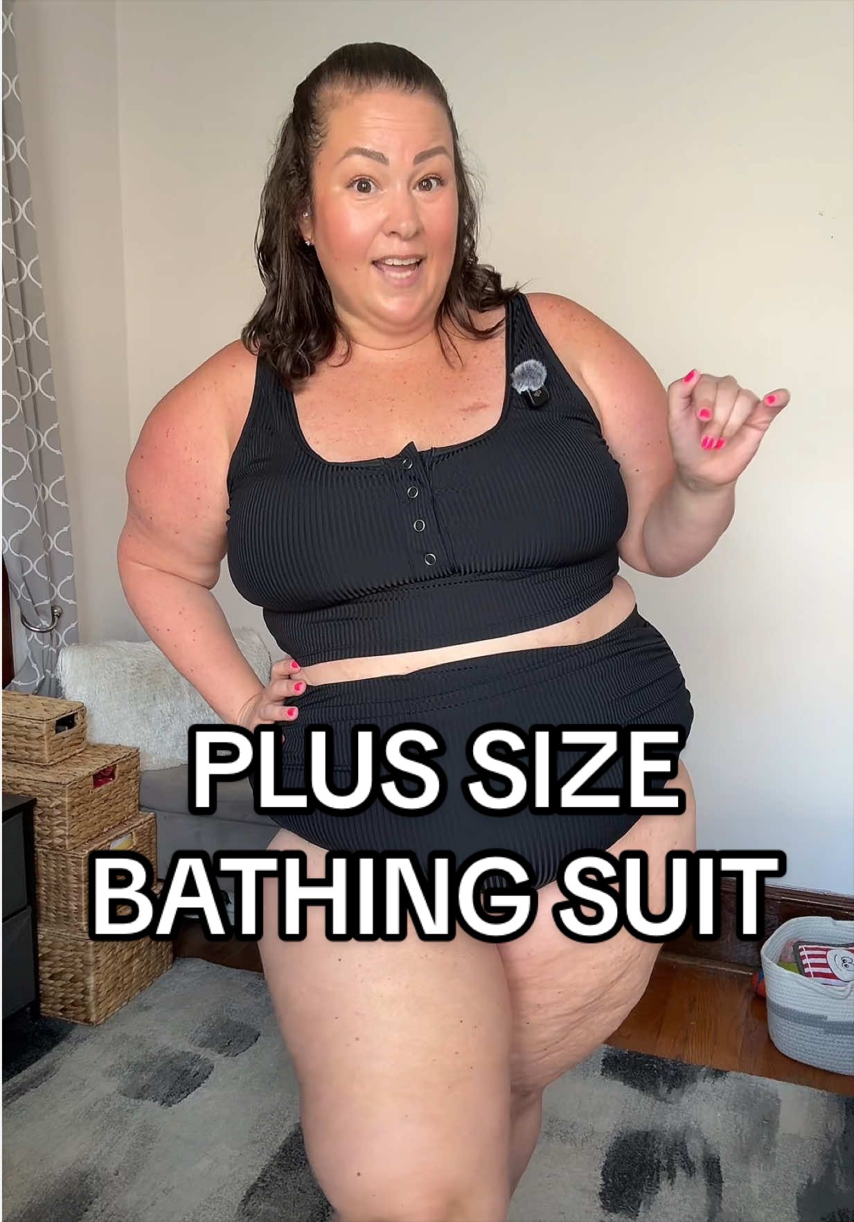 @Amanda | Plus Size Fashion ✨