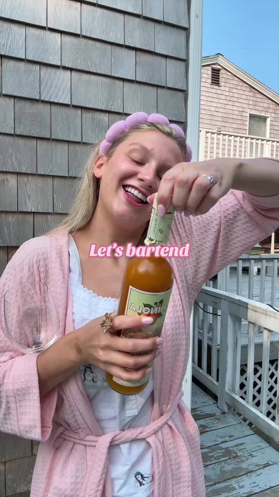 @Sophia