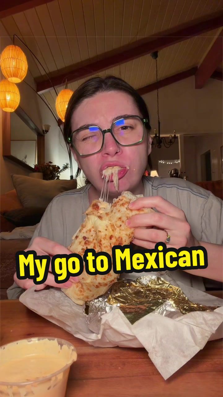 @mcKenna is eating