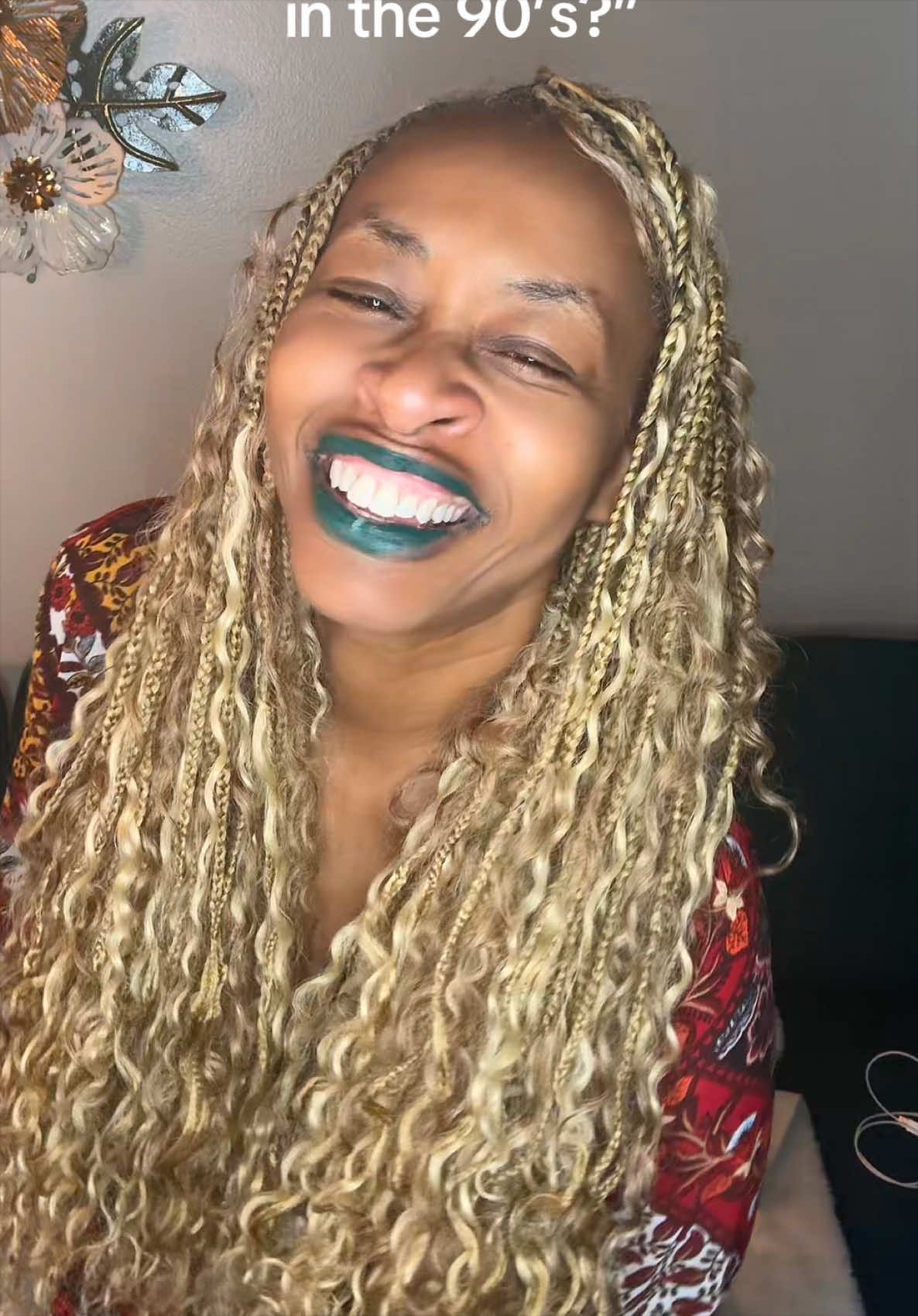 @GloZell