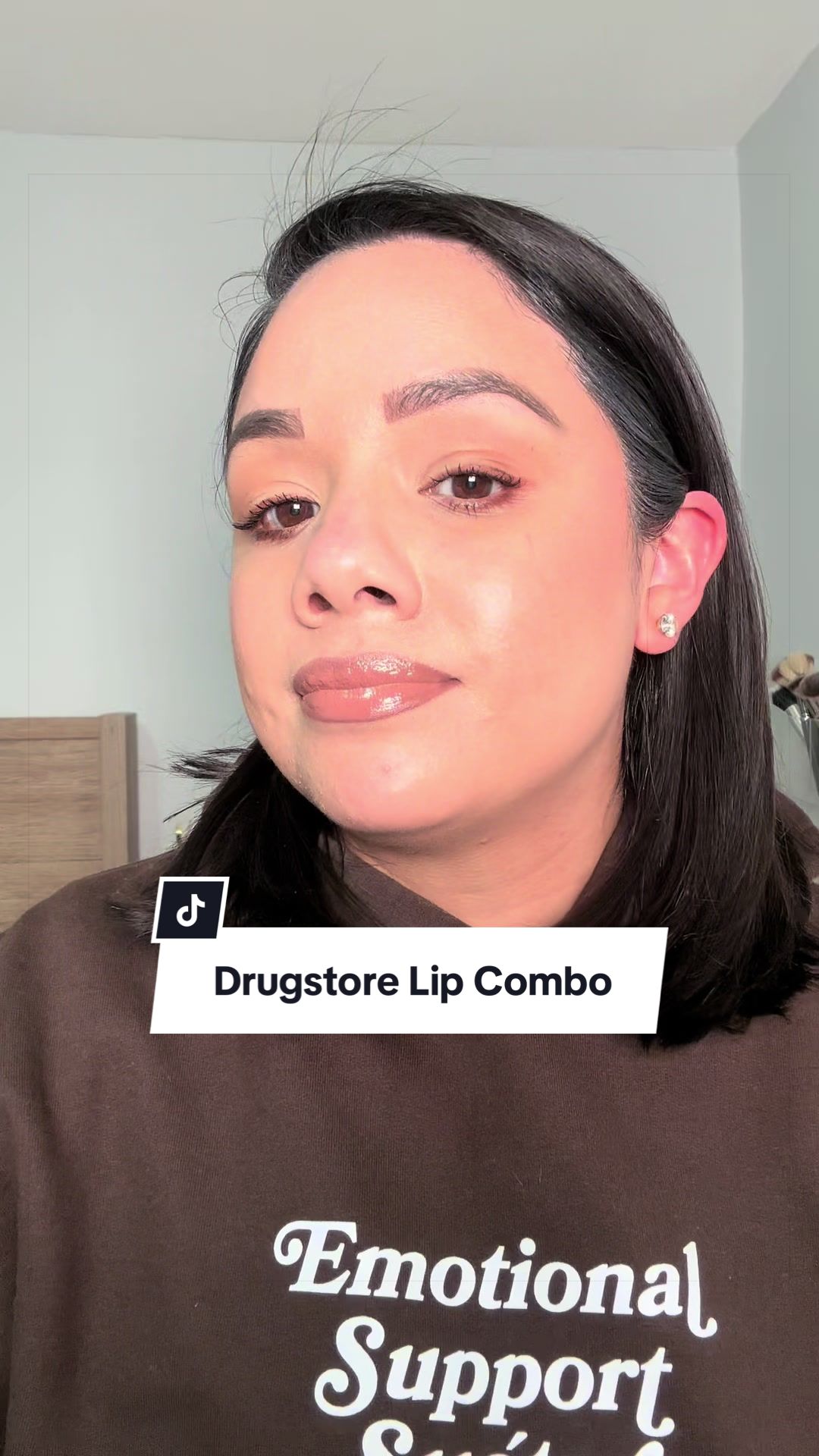 @Xochitl | Latina Creator