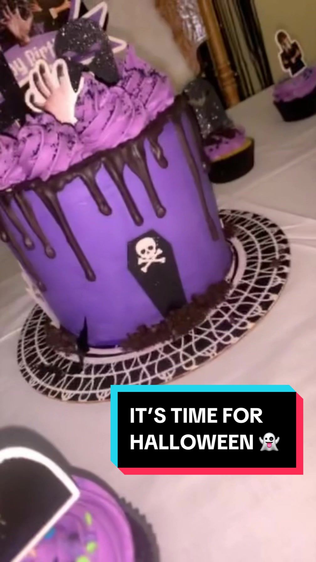 @Binaabakes