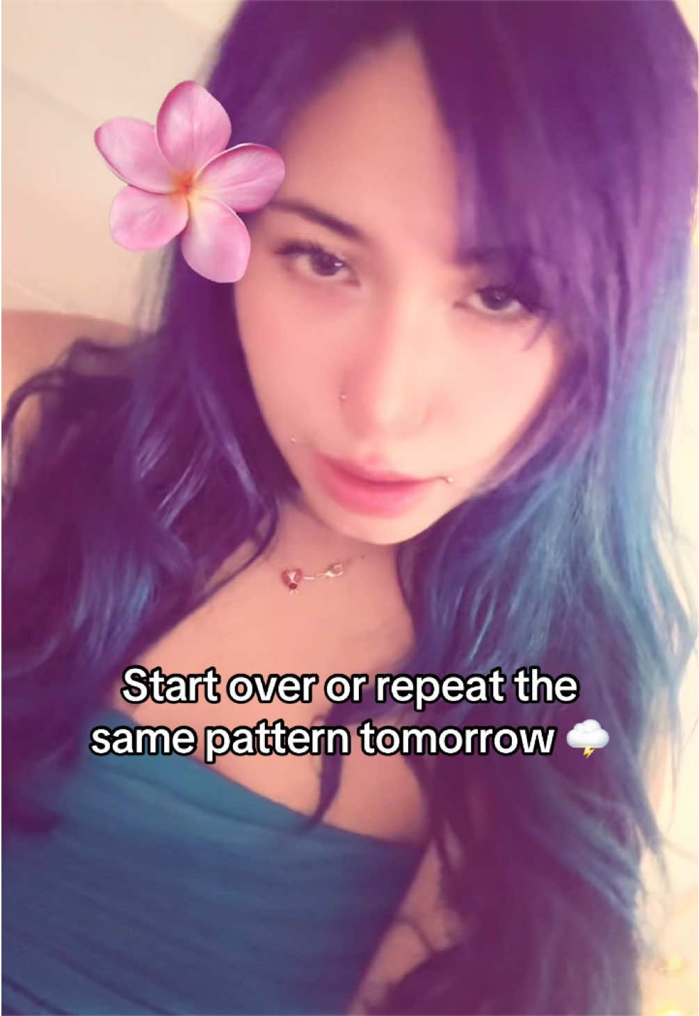 @🧚🏼&zwj;♂️