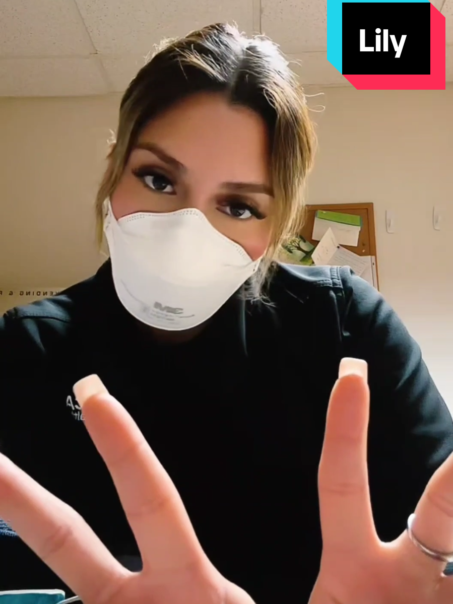 @Gas Mask Girls