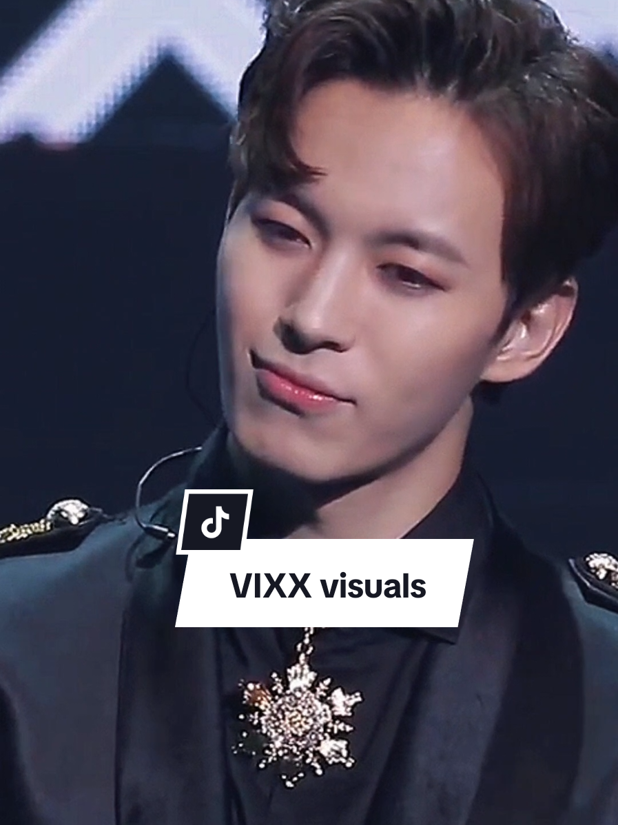 @CaroVIXX | a fan account
