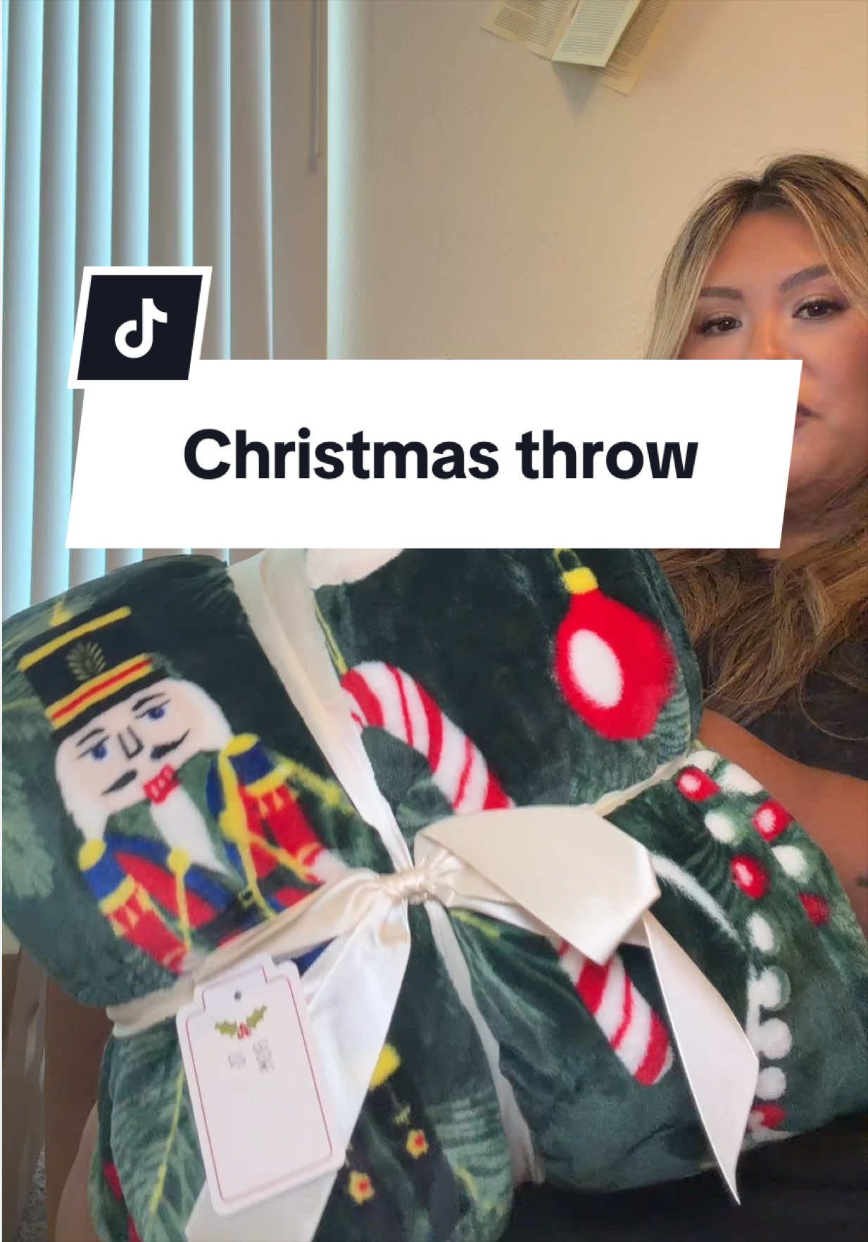 @Crystal Chavez ᥫ᭡