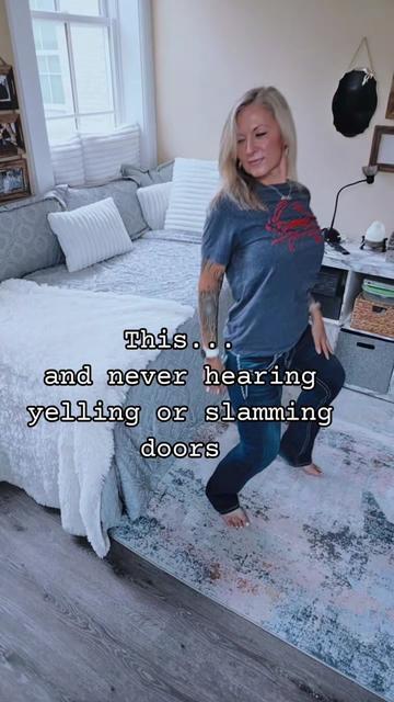 @Nicole