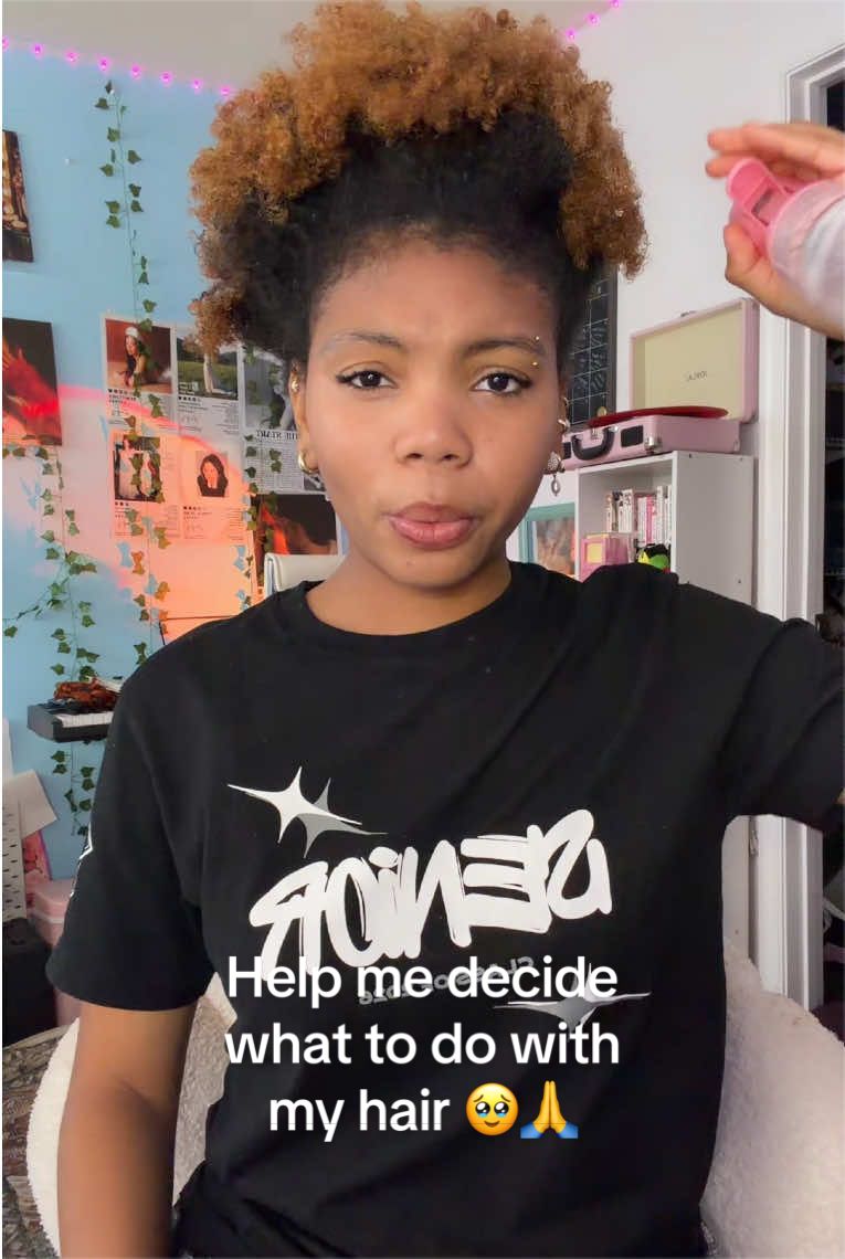 @Lauryn 🌸🐰🐈⬛