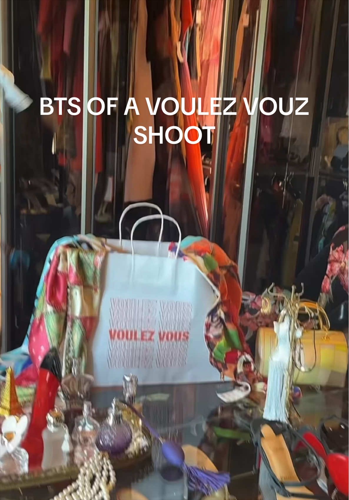@Voulez Vous