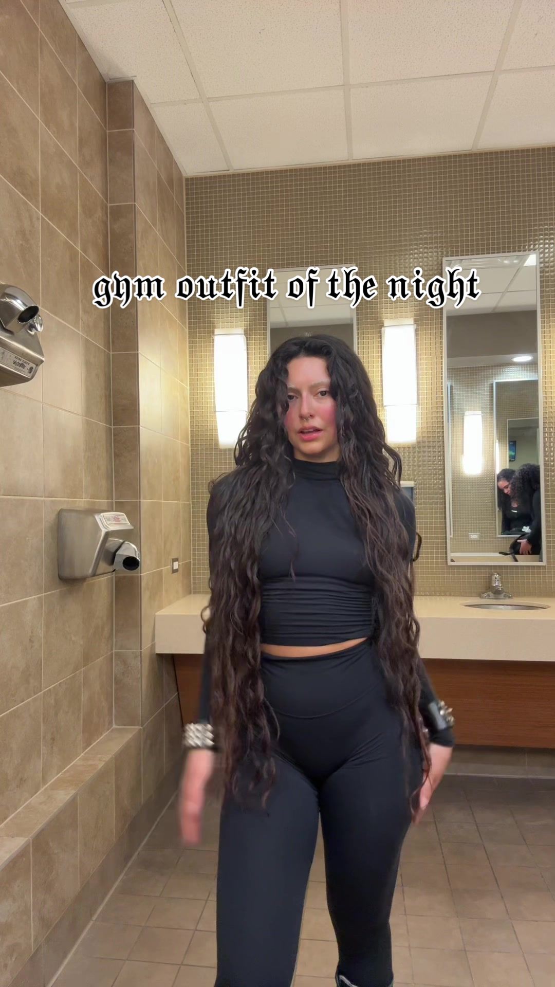 @ghoulieliz