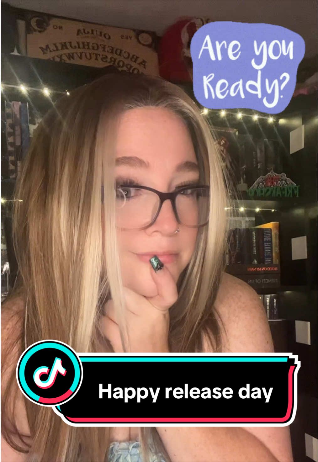 @DrkRomanceReader